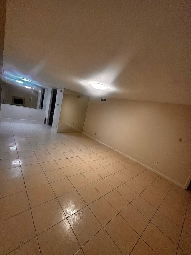 Photo - 9700 Leawood Blvd Unidad 1601