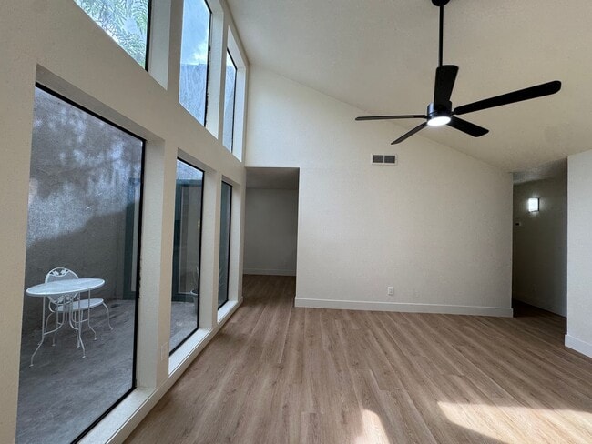 Photo - 5965 E Shields Ave