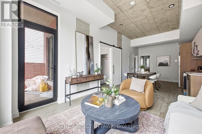 Photo - 56 Bayswater Ave Unit 105