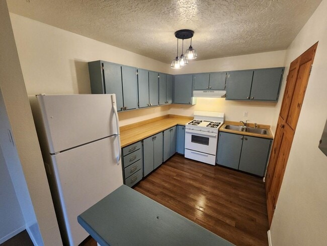 Photo - 1715 Siri Dharma Ct