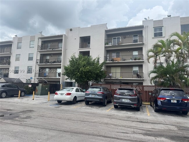 Building Photo - 5755 W 20th Ave Unit 201