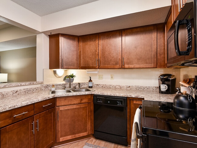 Photo - Birch Lake Townhomes