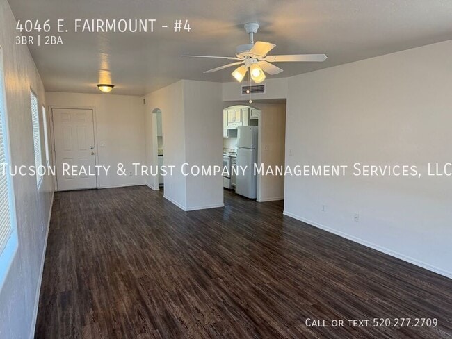 Photo - 4046 E. FAIRMOUNT-#4 Unidad #4