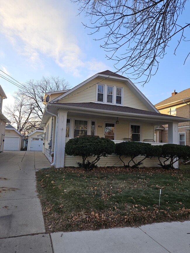 Photo - 816 Aurora Ave Unidad 816 lower