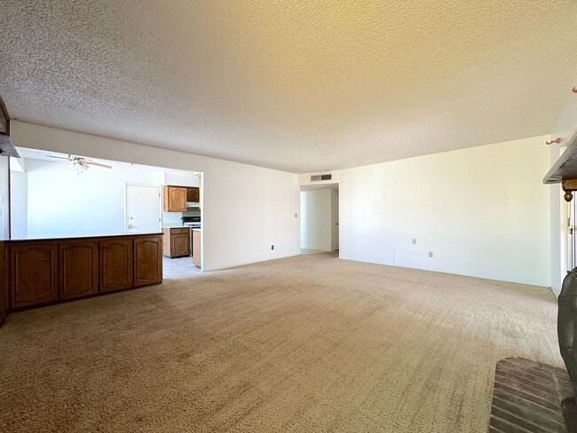 Photo - Northeast El Paso 3 Bed 2 Bath in Apollo Heights Neighborhood!