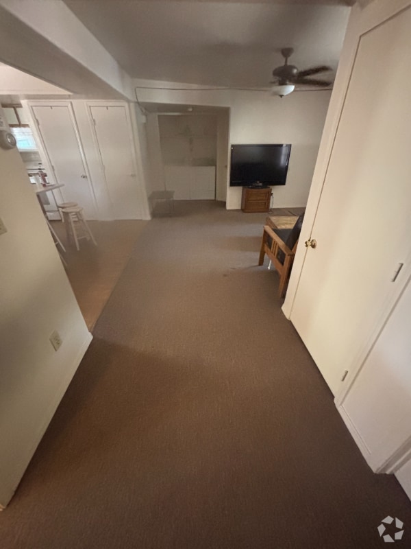 Building Photo - 51 S Maricopa St Rental