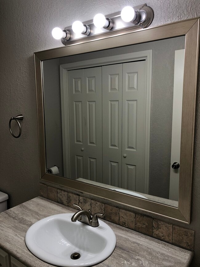 Photo - 828 Hardy Springs Cir Unit A