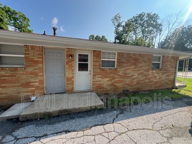 Photo - 228 S Green St Unidad B Rental