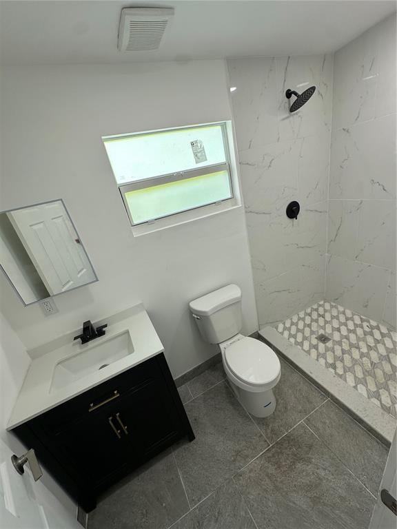 Photo - 302 SW 15th St