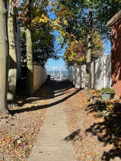 Photo - Single family home with access to Lake Eerie!