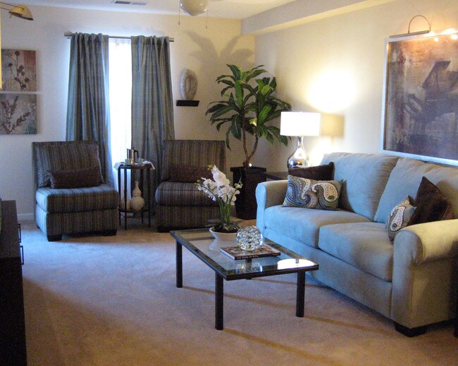 Mill Pond Apartments For Rent in Charlotte, NC