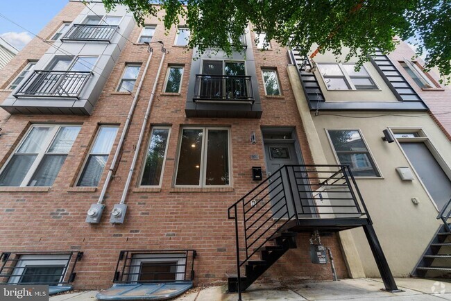 Building Photo - 1207 E Oxford St Rental