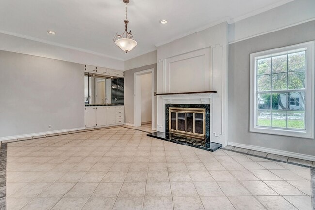 Photo - 3-BEDROOM IN ALAMO HEIGHTS W/ POOL