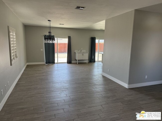 Photo - 12385 Sumac Dr