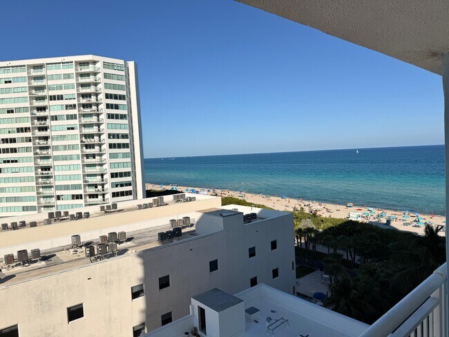 Building Photo - 6969 Collins Ave Unit 903