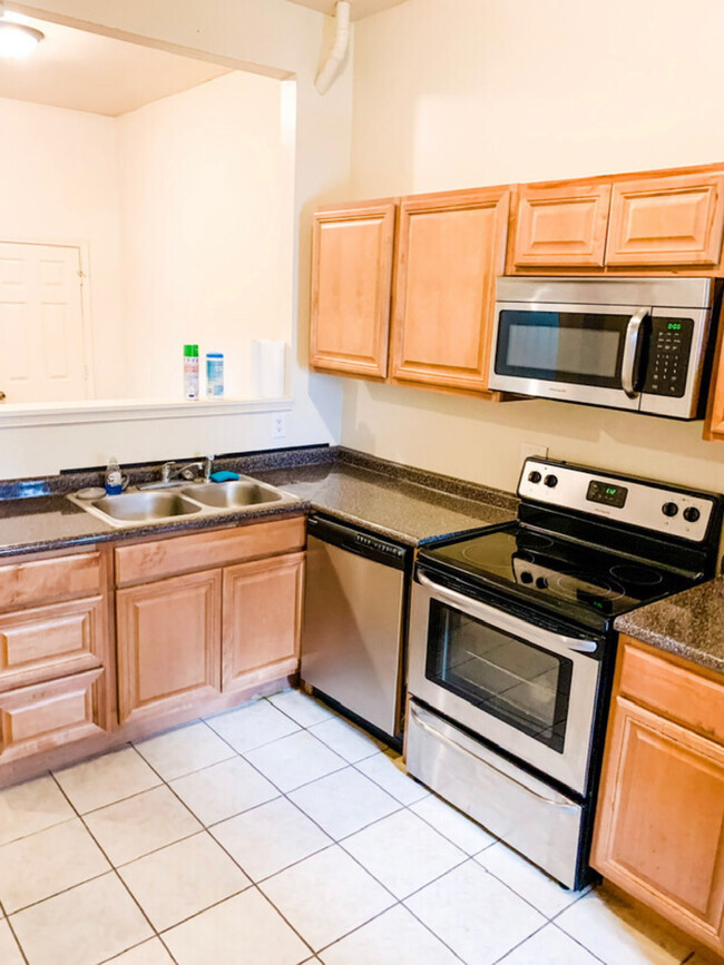 Photo - 309 W 41st St Condo Unit D