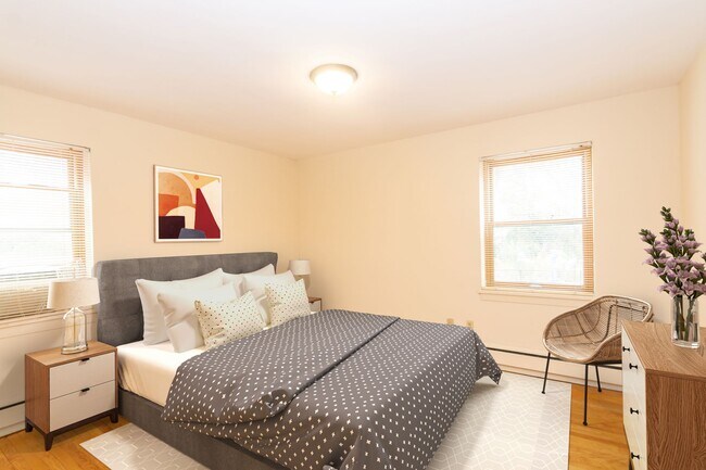 2920 Dean Parkway Apartments