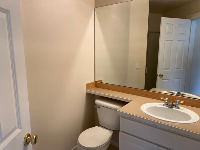 Photo - 3bd/2.5ba Issaquah Condo Unit 1606