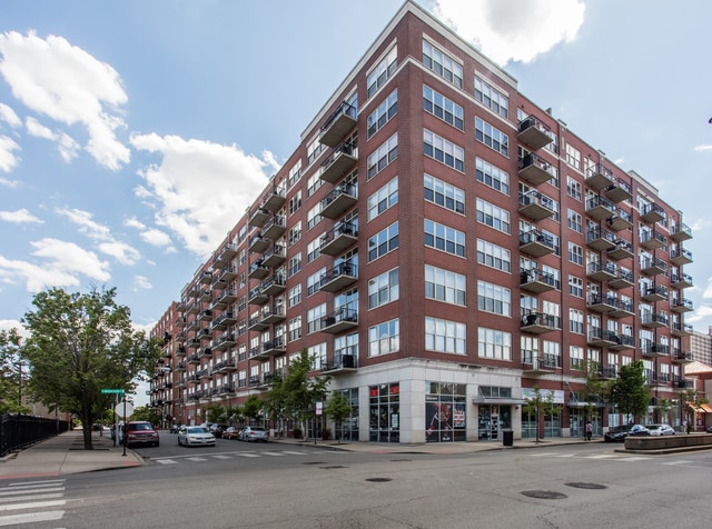 Photo - 6 S Laflin St Unidad 704 Rental
