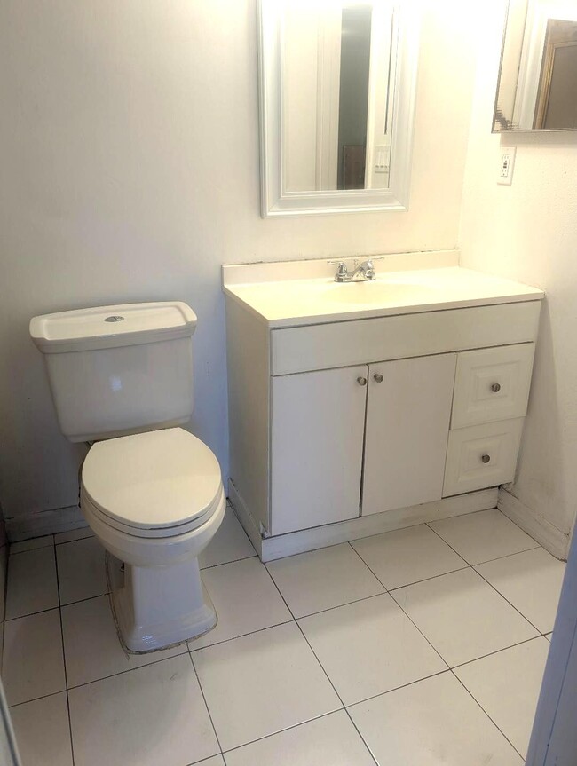 Photo - 20400 NW 7th Ave Unit 104