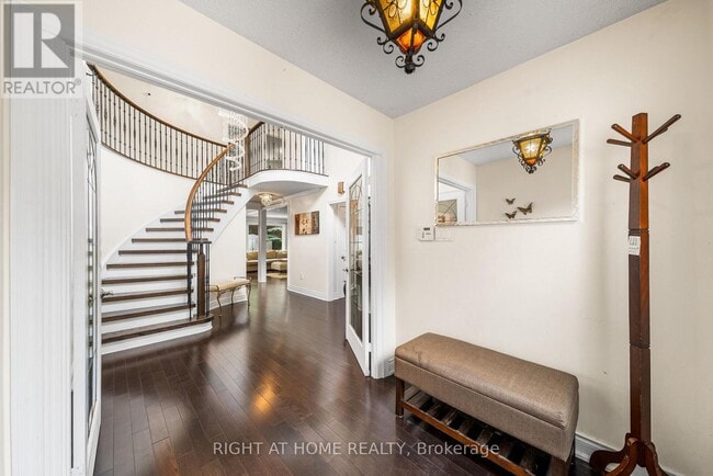 Photo - 5 Stave Crescent