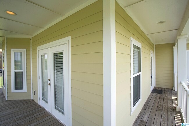 Photo - 501 7th Ave