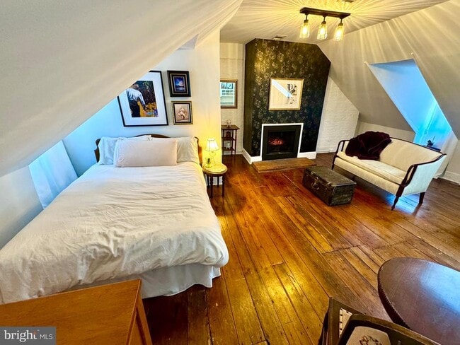 Photo - 1016 Prince St