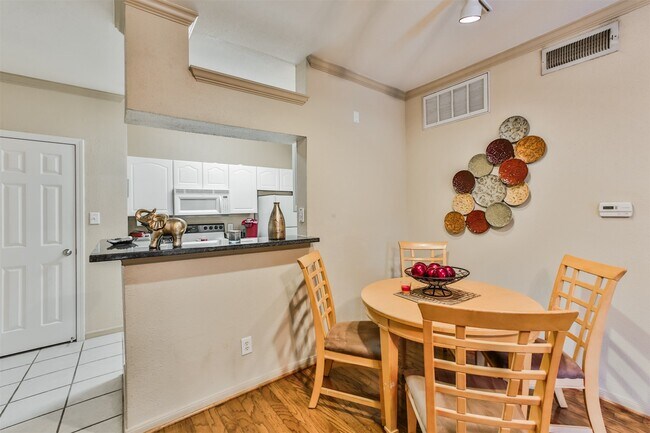 Photo - 1330 Old Spanish Trl Unidad 5204