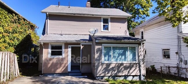 Photo - 702 W Fairview Ave