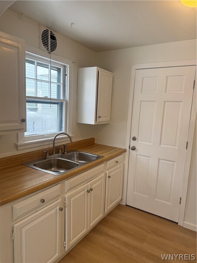 Photo - 156 Hoover Ave