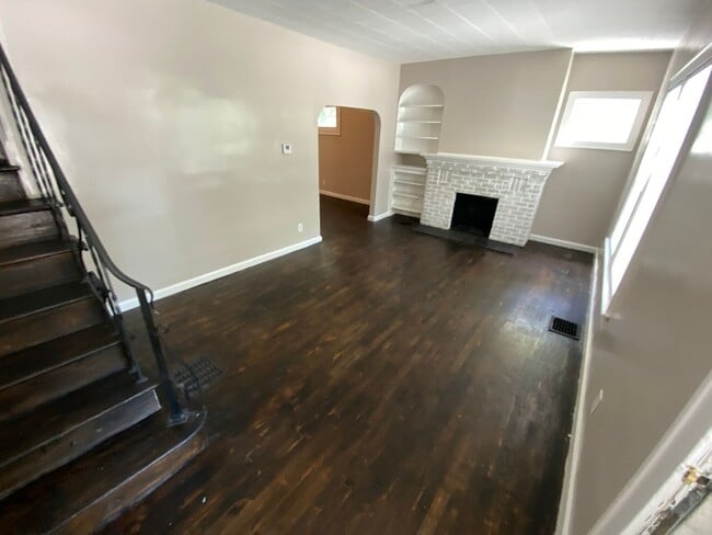 Photo - 428 E Lane Ave Unit 428 E Lane Ave (Entire )