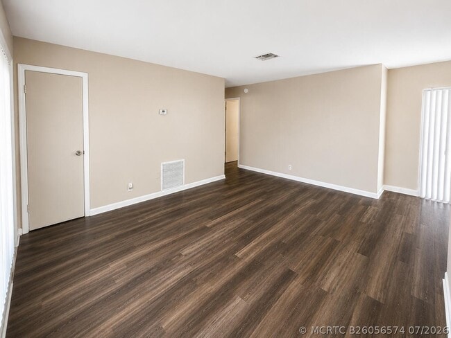 Photo - 4125 Woodside Dr Unit 1