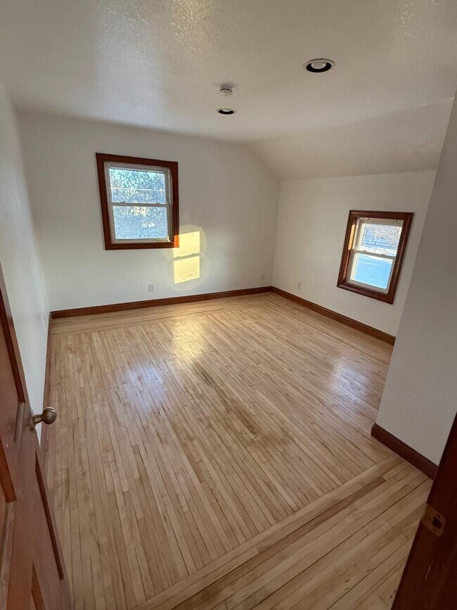 Photo - 1103 West Dr