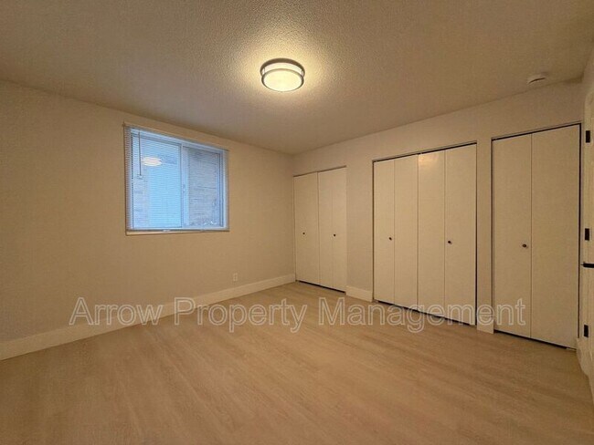 Photo - 3619 N 60th St