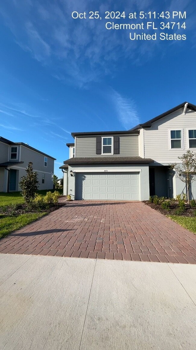 Building Photo - Charming 3-Bedroom Townhome with Private Yard in Clermont