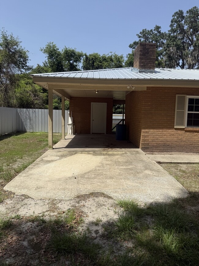 117 Thornton Ln