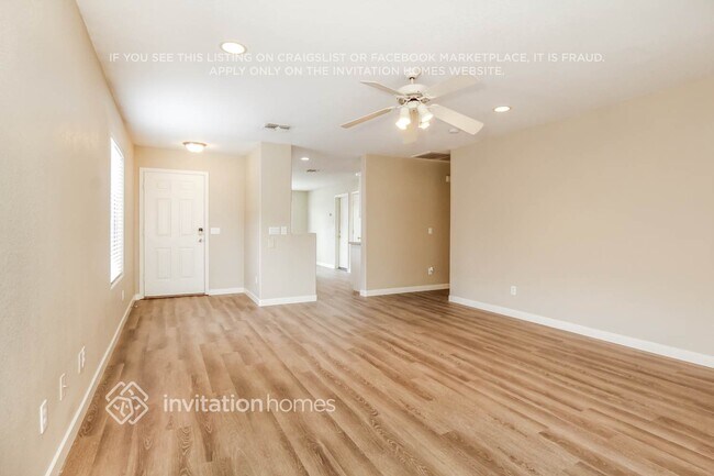 Photo - 2423 S 82nd Ln