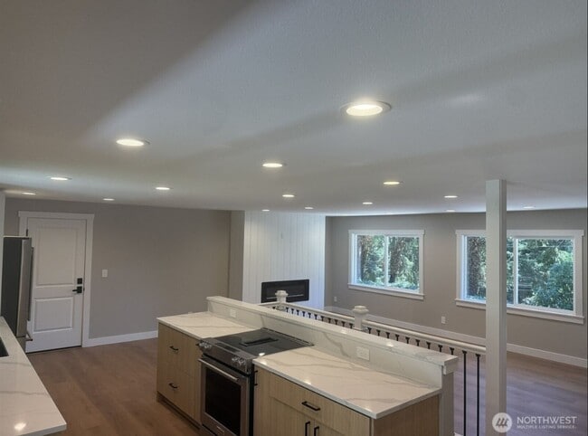Photo - 4515 Chrisella Rd E