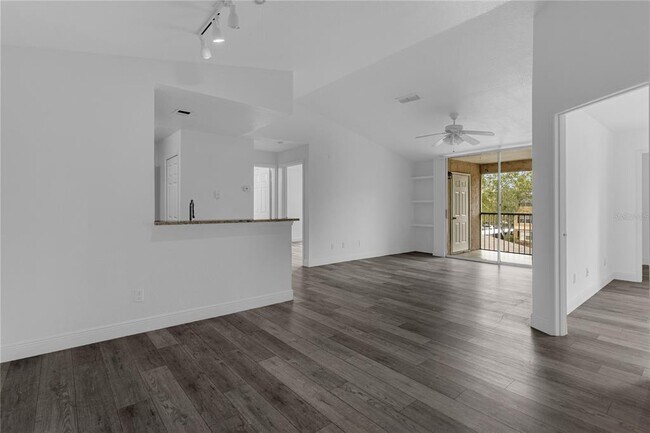 Photo - 7618 Pissarro Dr Unit 15307