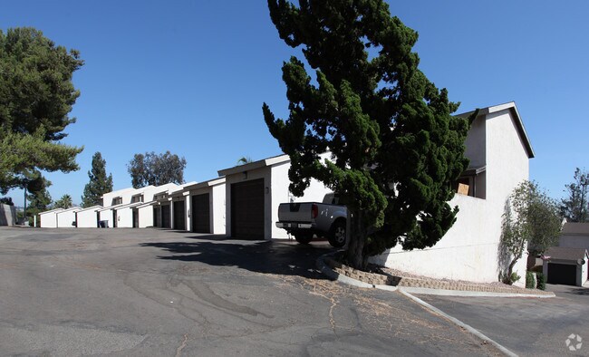 Photo - Parkway Villas