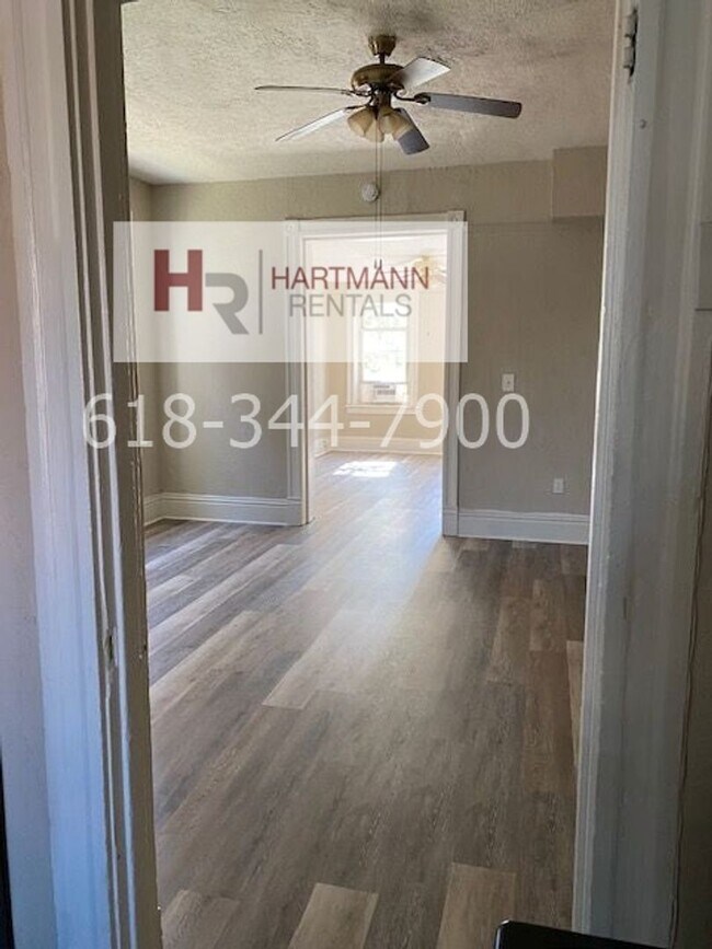 2141-2143 Edison Ave.