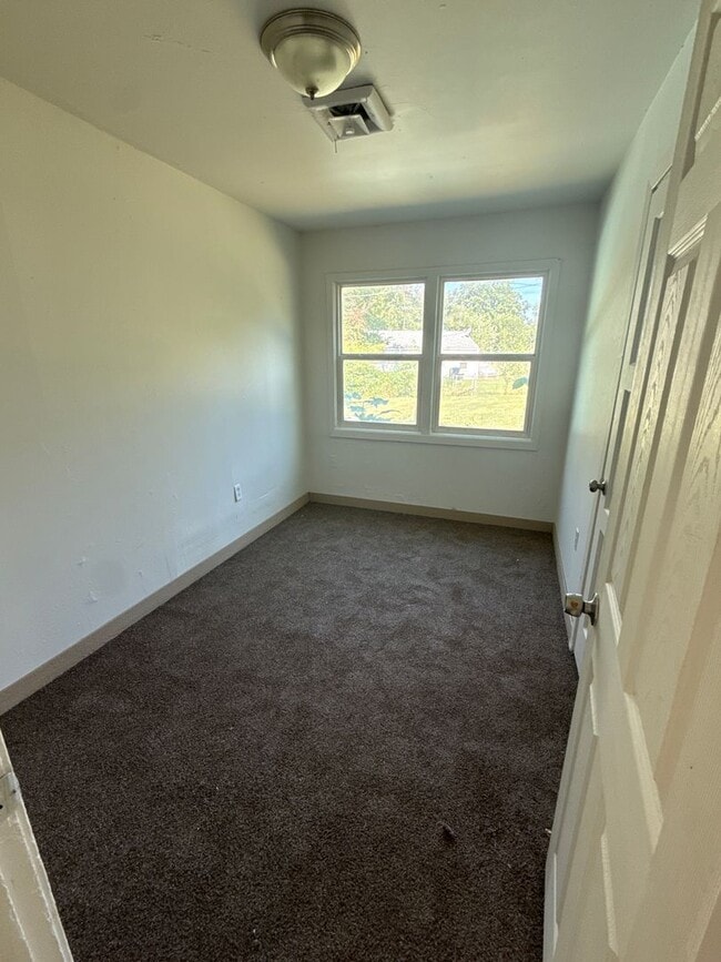Photo - 430 SE 36th St