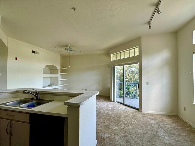 Photo - 7210 Westpointe Blvd Unit 1335