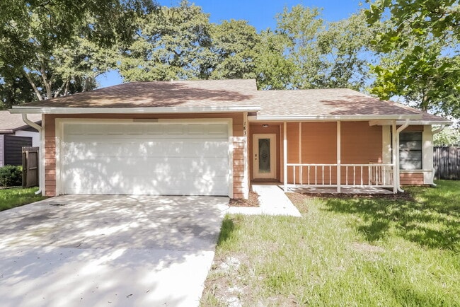Building Photo - 18314 Swan Lake Dr Rental