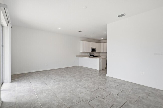 Photo - 3303 Laurent Lp