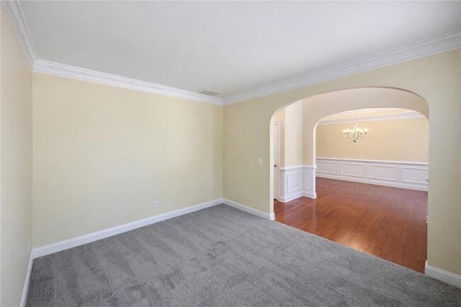 Photo - 197 Berkten Ln NE