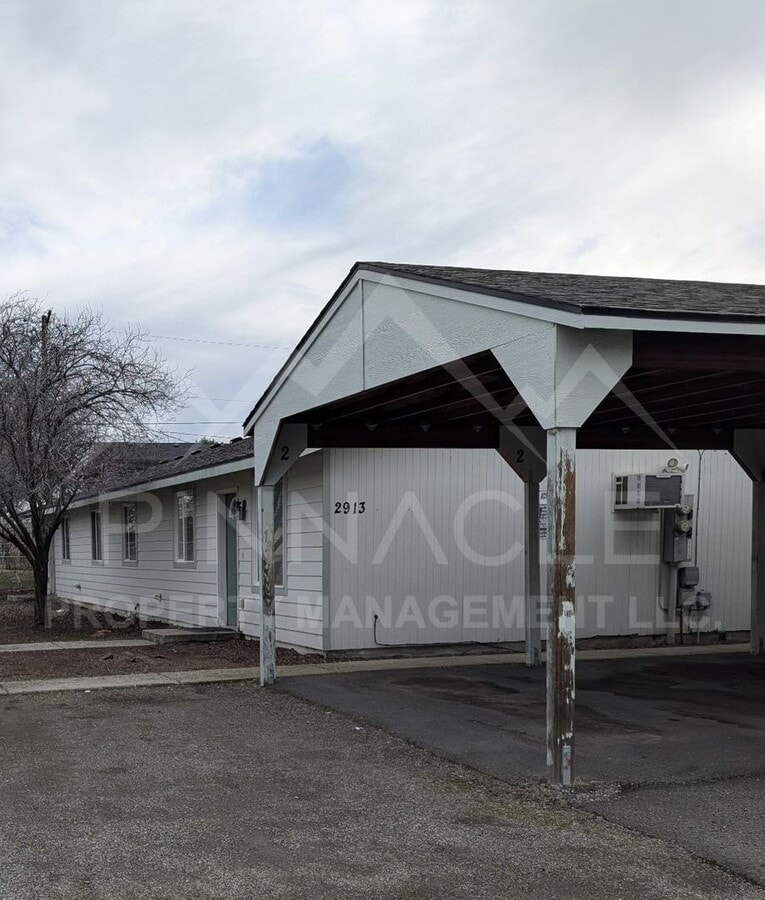 Photo - 2913 Castlevale Rd Unit 2