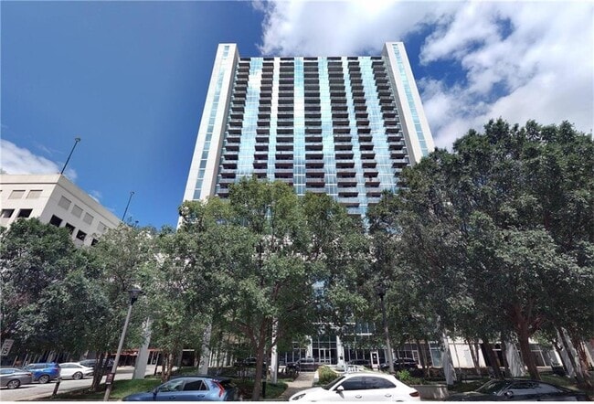 Building Photo - 3324 Peachtree Rd NE Unit 2213