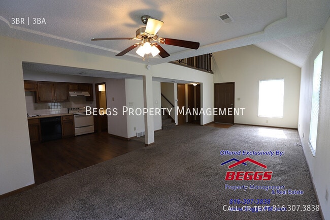 Photo - 317 Dains St
