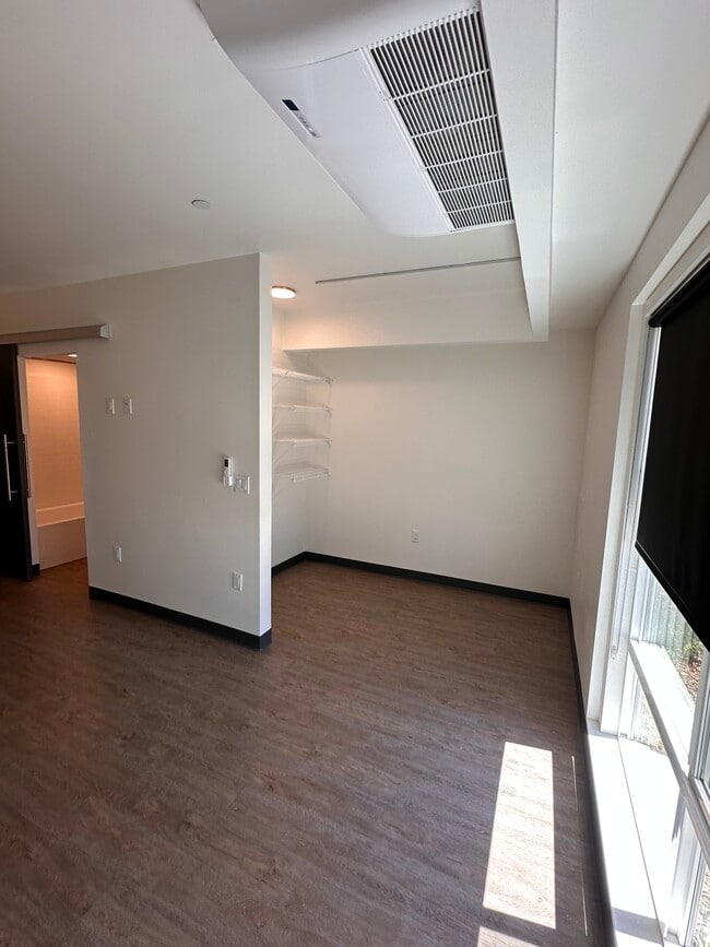 3150 Studios at Campus Pointe